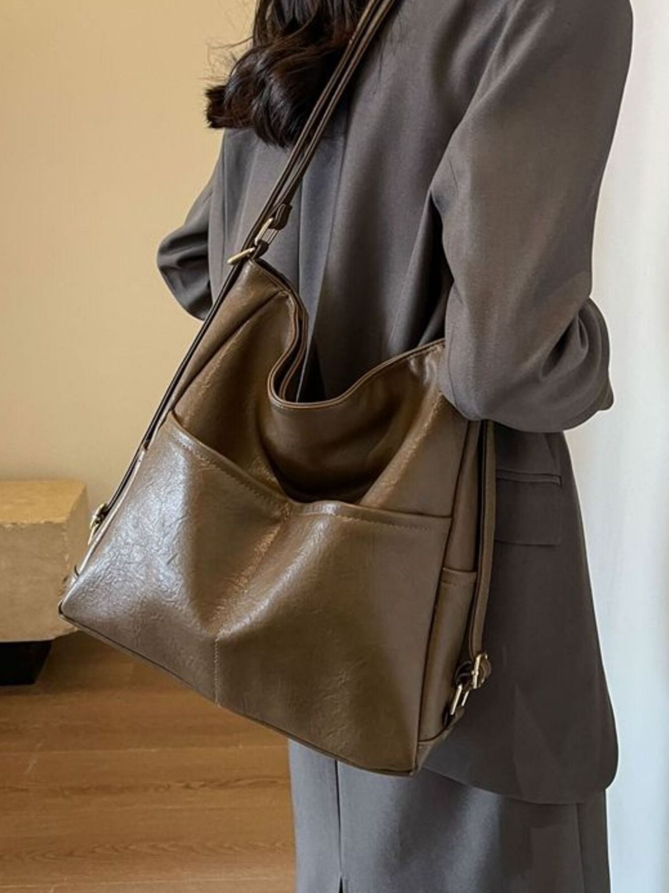 066113d8-5ccb-456e-a43c-1bdb27cc79d7-Max